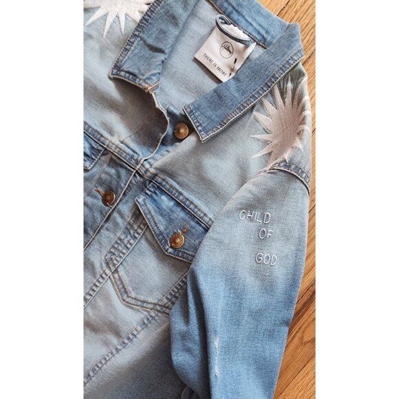 Hillsong There is More Denim Trucker Jacket Embrodered Lion Patch Medium - Picture 5 of 9
